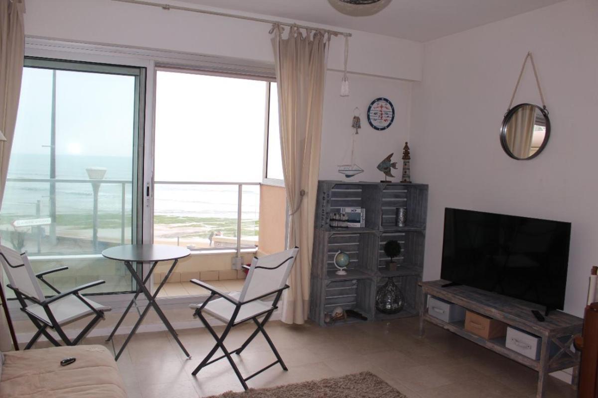 Studio Sur Le Remblai Des Sables Dolonne Les Sables-dʼOlonne Εξωτερικό φωτογραφία
